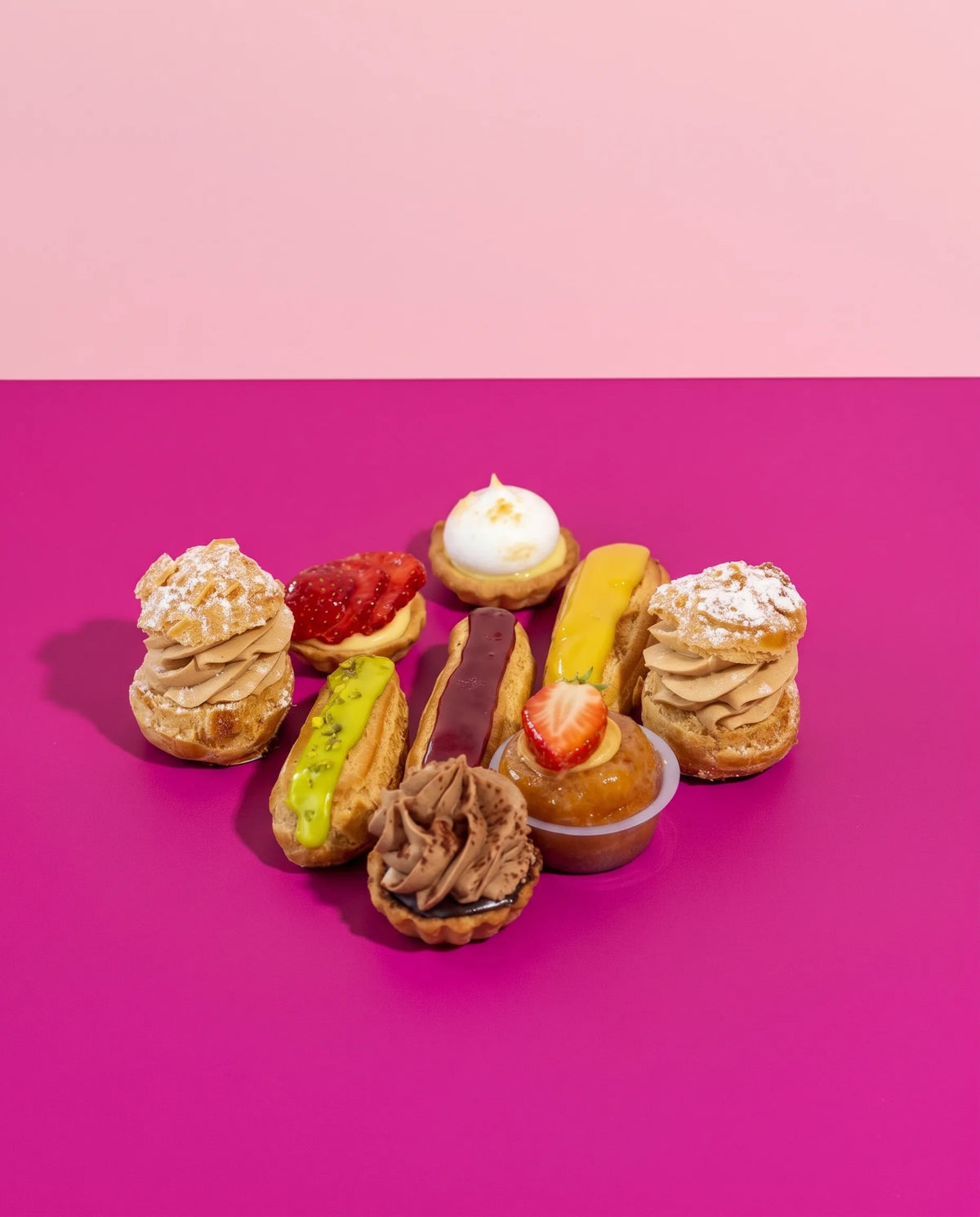Assortiment de 12 mignardises